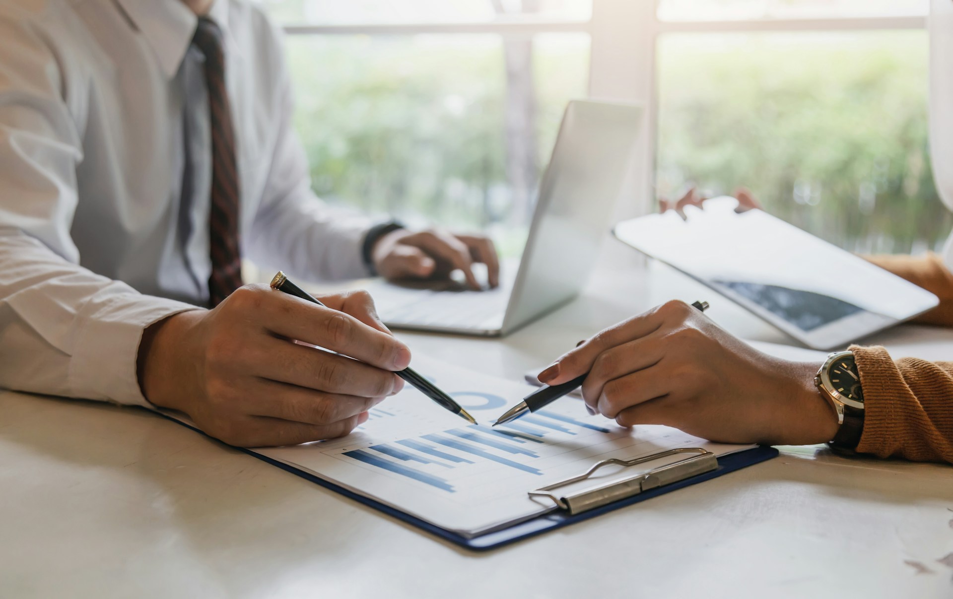 Reverse Mortgage for Seniors: The Financial Lifeline You’ve Been Looking For?